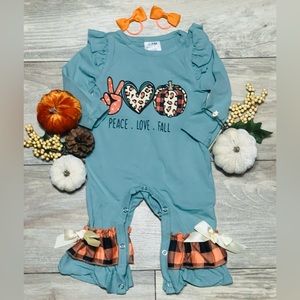 COPY - Cute peace love fall infant Size 0-3 months jumper